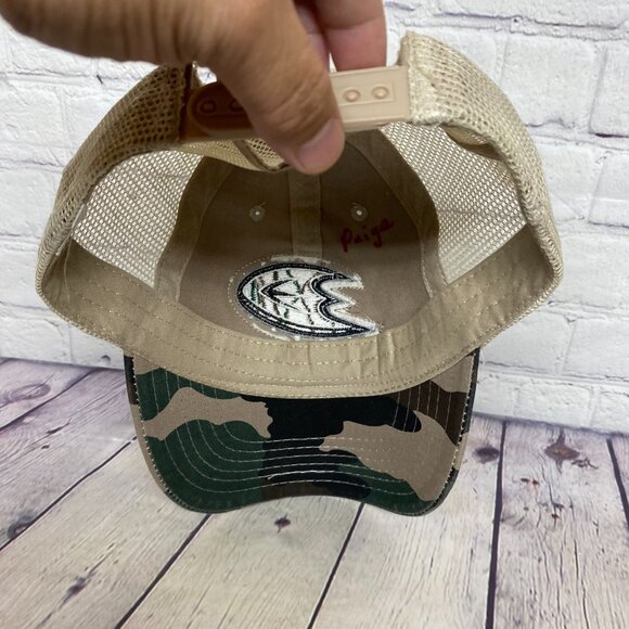 Camo Trucker Hat Distressed Cap Mesh Anaheim Ducks Patch Pacific Premier Item#2 - Picture 7 of 9